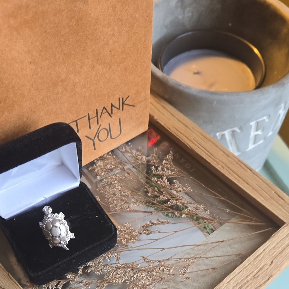 Elegant Silver Ring with Pearl Accent
